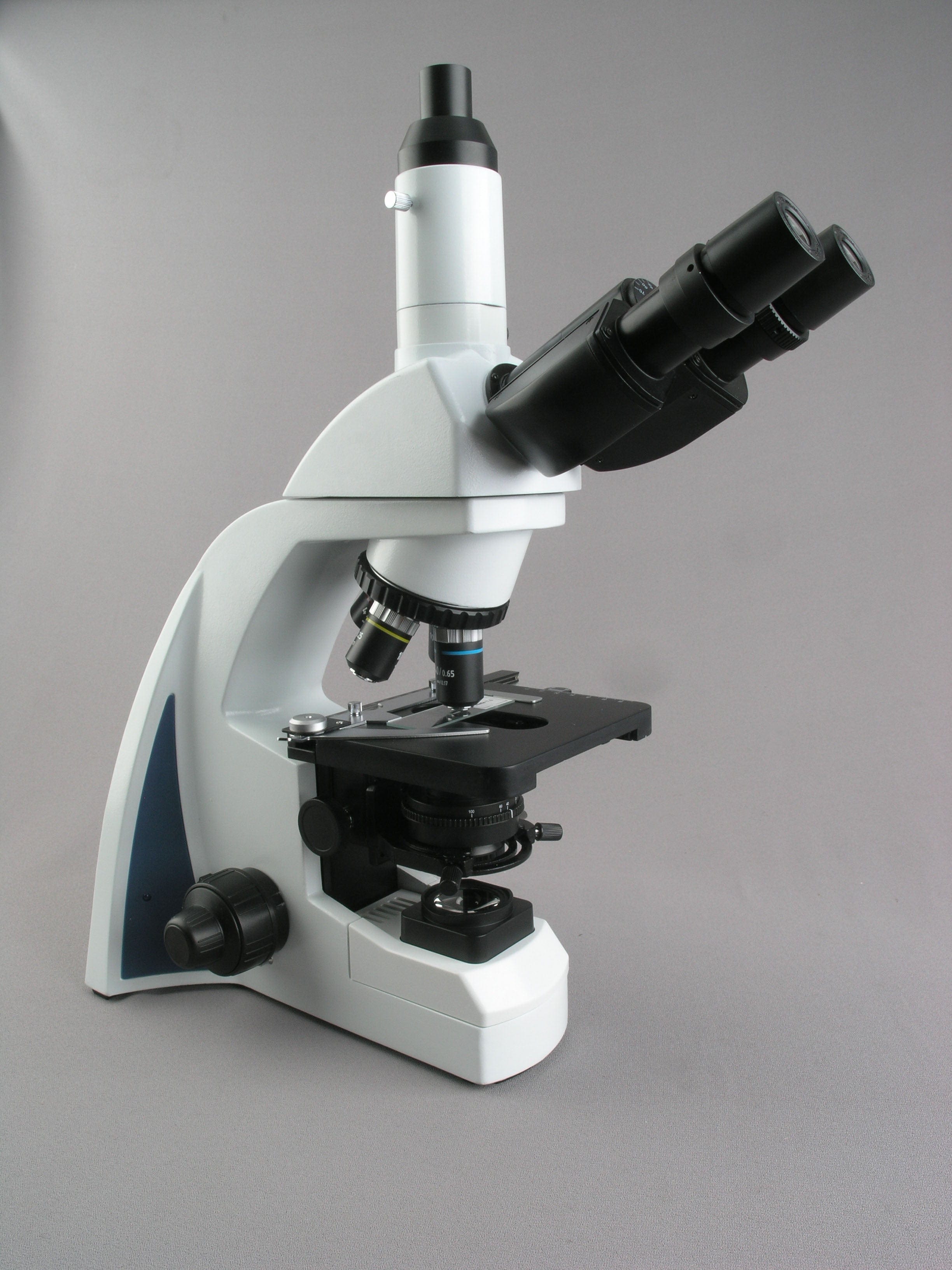 amscope-t670b-hc2-labormikroskop-2000x-trinokular-1080p image 3