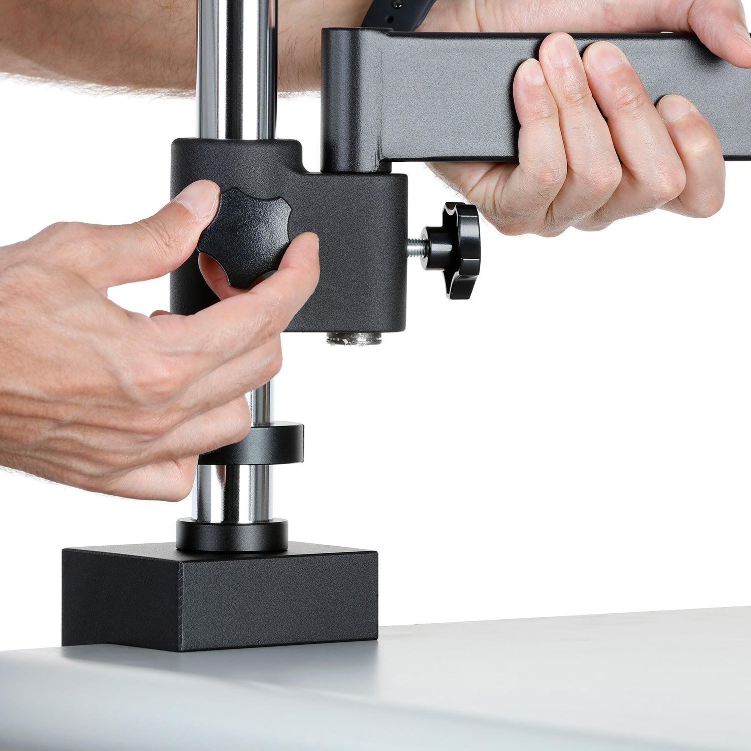 amscope-apc-84-gelenkarm-stativ-84mm-mit-klemme image 2